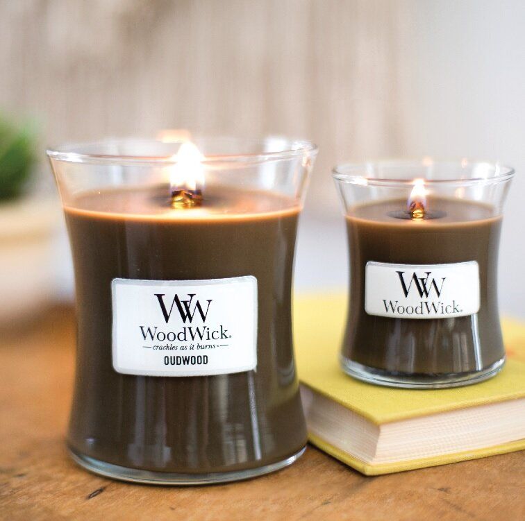 Ароматична свічка з яскравим удовим ароматом Woodwick Mini Oudwood 85 г - фото №1 Ароматична свічка з яскравим удовим ароматом Woodwick Mini Oudwood 85 г - фото №1
